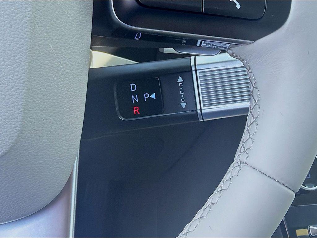 New 2026 Phantom Black Hyundai SEL image 13