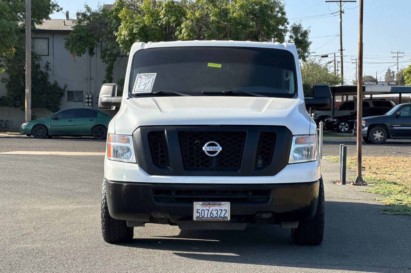Used 2020 Glacier White Nissan S image 11