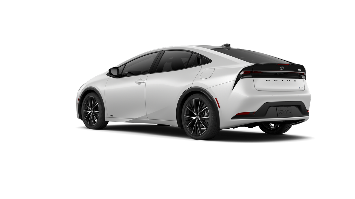 New 2027 Wind Chill Pearl Toyota Limited AWD image 6