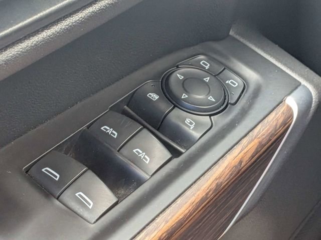 Used 2021 Black Chevrolet High Country image 27