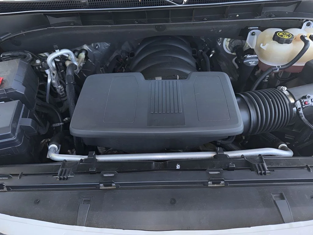 Used 2023 White GMC Denali image 31