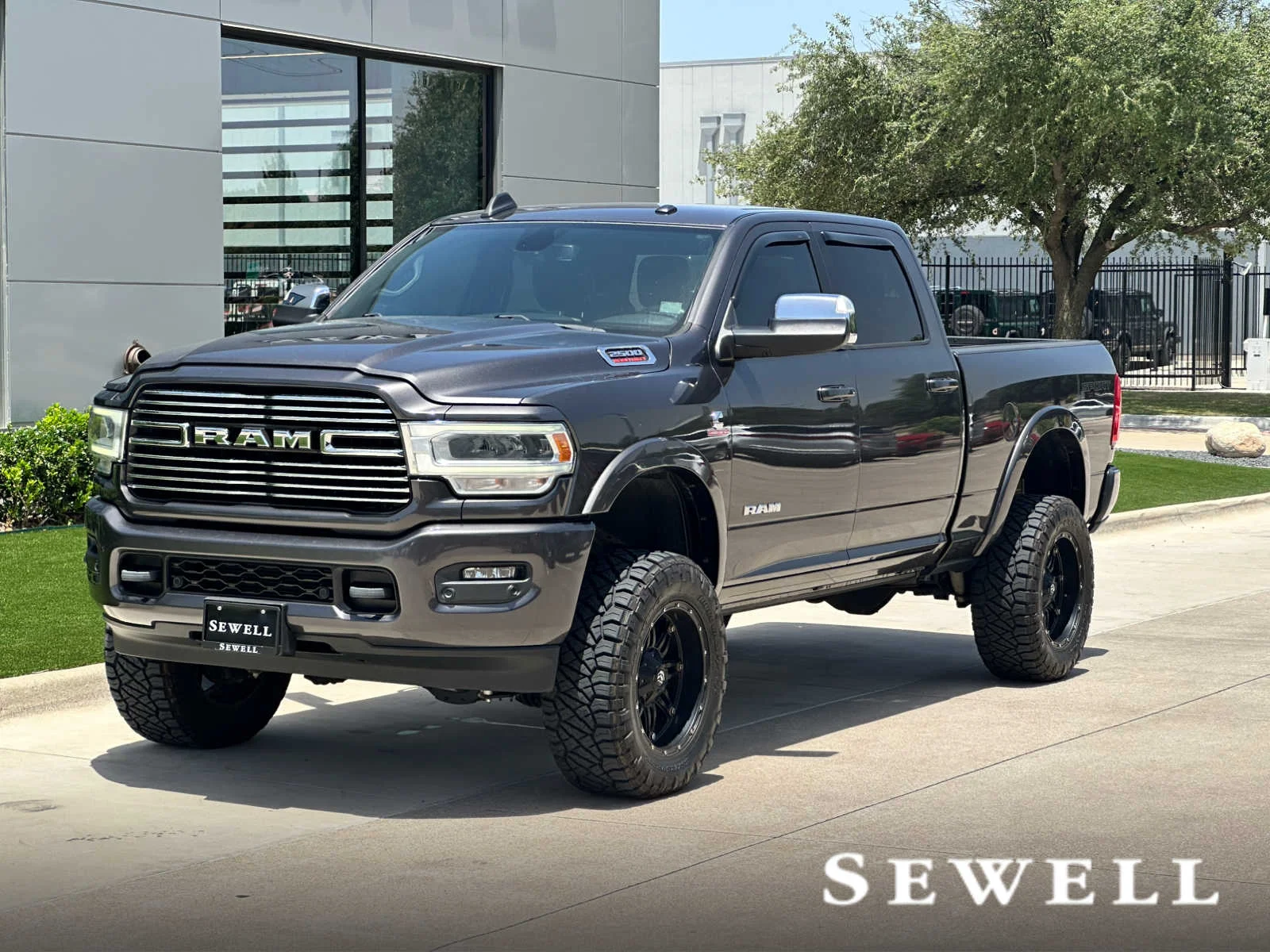 2019 RAM 2500 Laramie 4X4 Crew Cab SWB's photo
