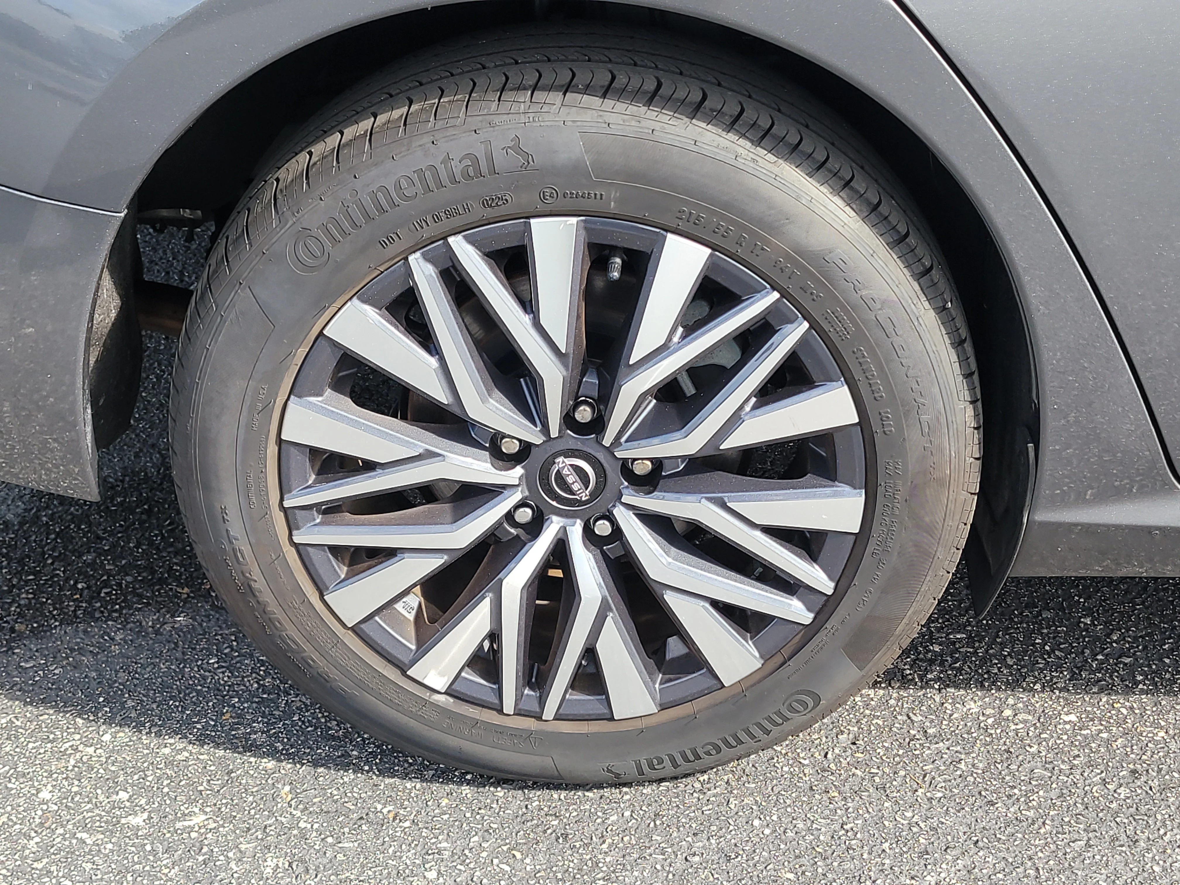 Used 2025 Gun Metallic Nissan SV image 8
