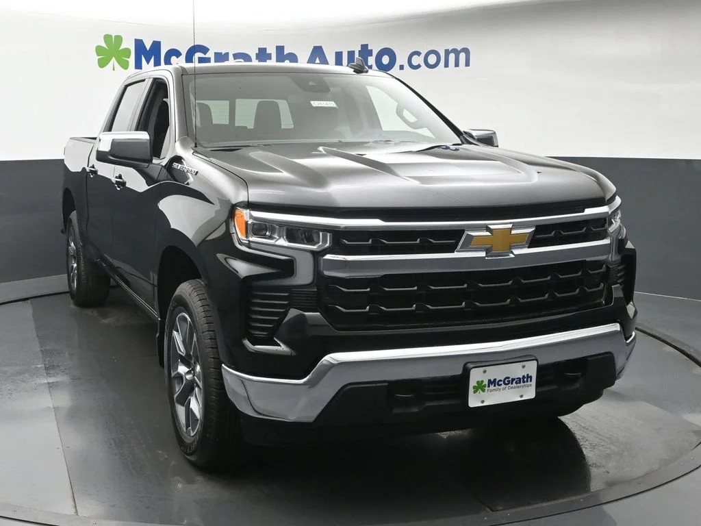 New 2026 Black Chevrolet LT image 5