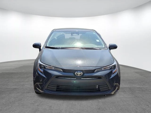 Used 2026 UNDERGROUND Toyota LE image 2