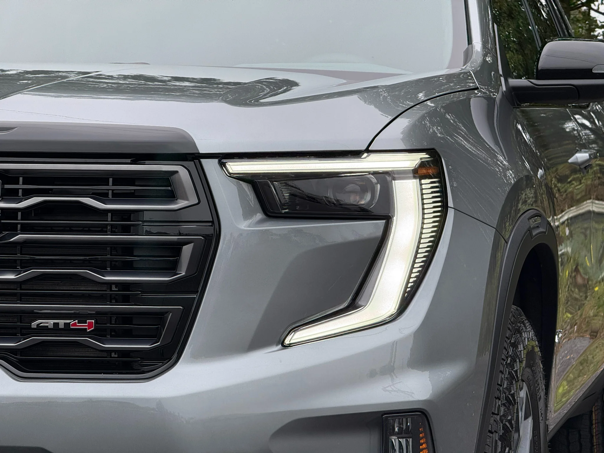 New 2027 Sterling Metallic GMC AT4 image 14
