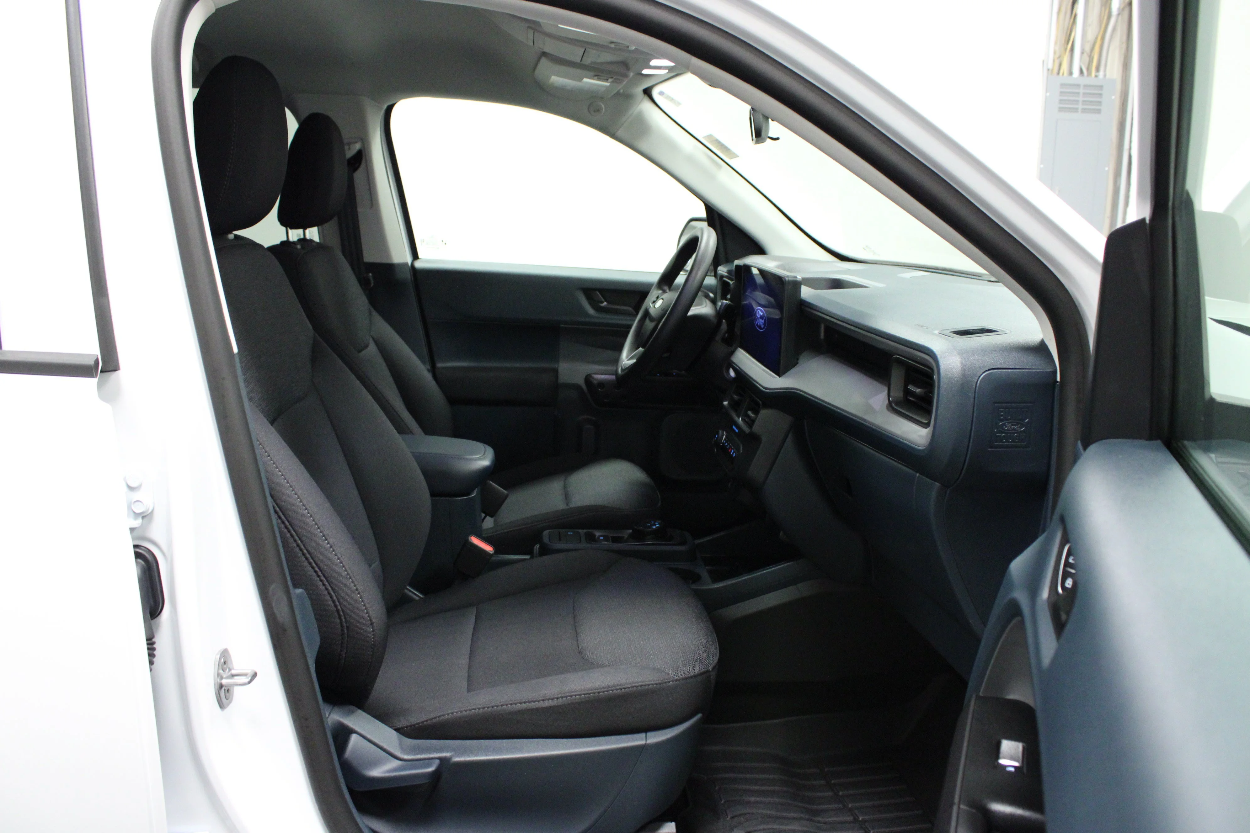 Used 2025 Oxford White Ford XL image 16