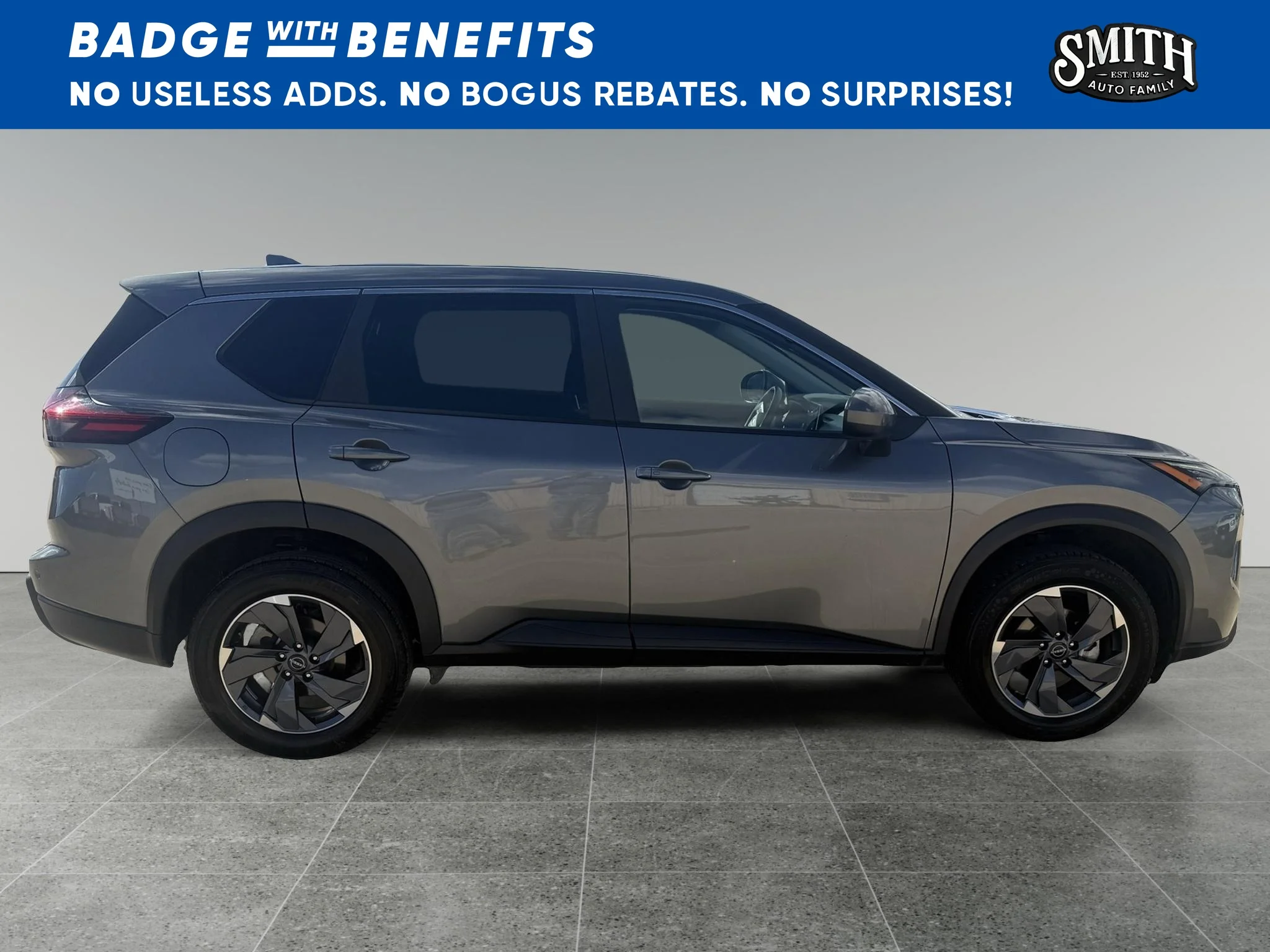 Used 2025 Gun Metallic Nissan SV image 3