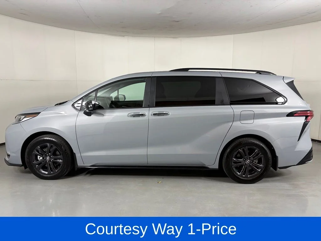Used 2025 Gray Toyota XSE image 6