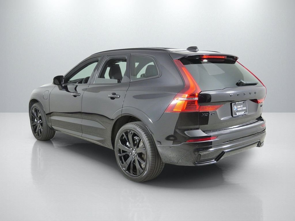 Used 2025 Black Volvo T8 Ultra Black Edition image 15