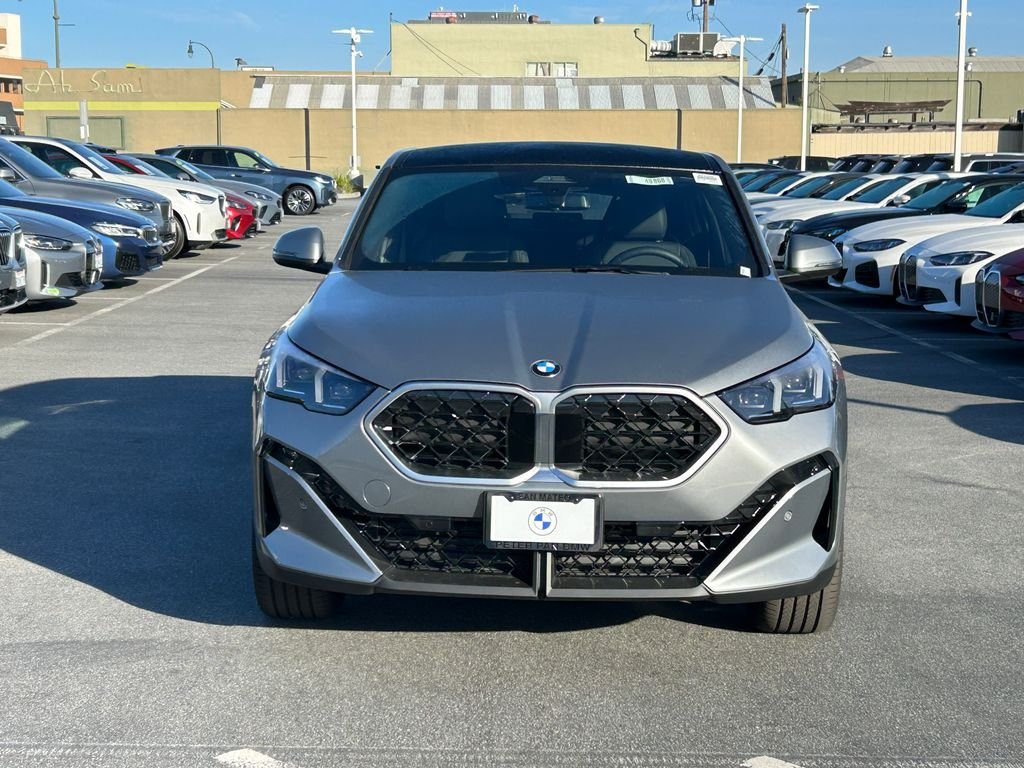 New 2026 Skyscraper Grey Metallic BMW xDrive28i image 8
