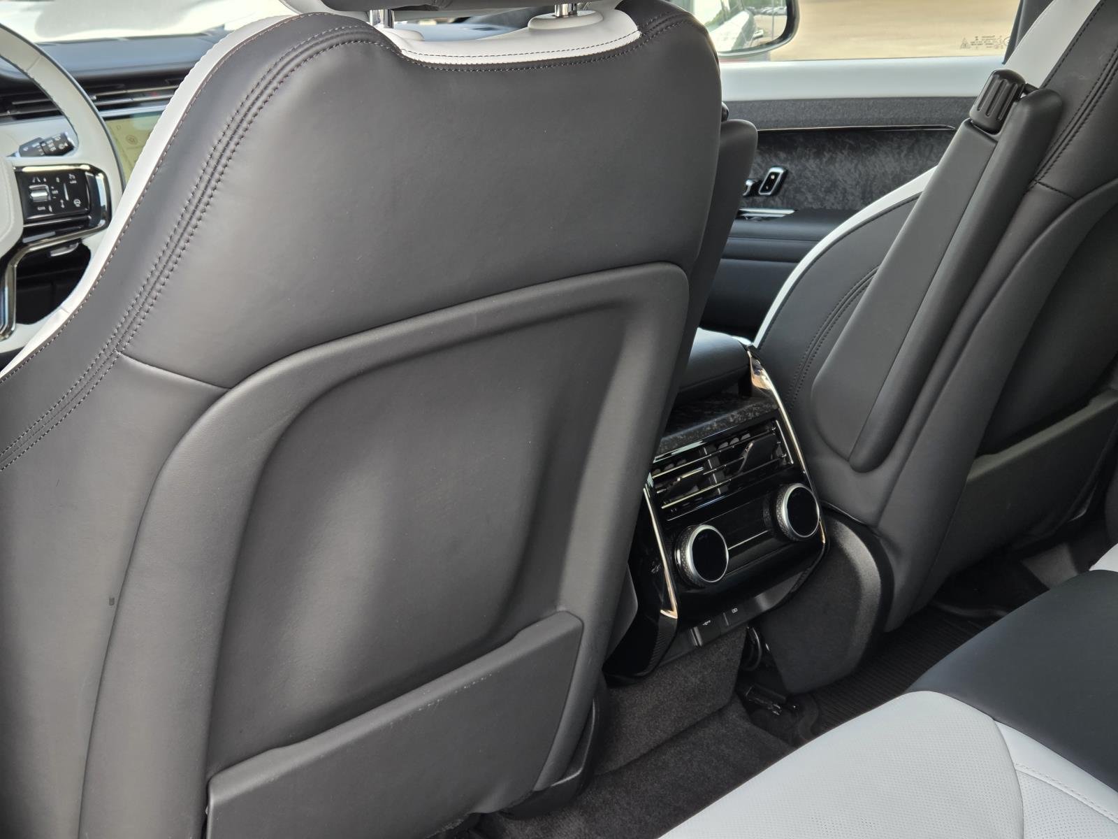 Used 2023 Varesine Blue Metallic Land Rover First Edition image 35
