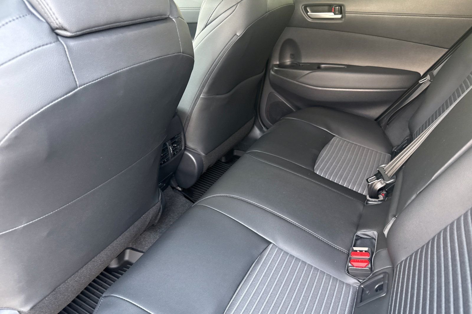 Used 2026  Toyota Hybrid XSE image 11