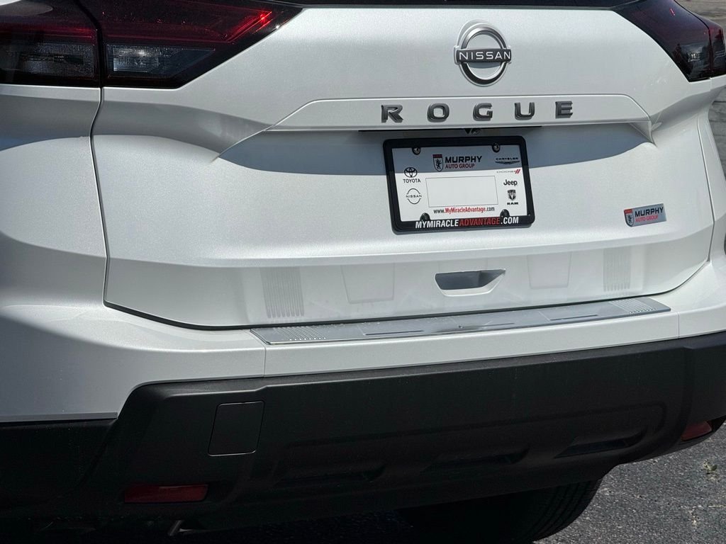 New 2026 White Nissan SV image 5