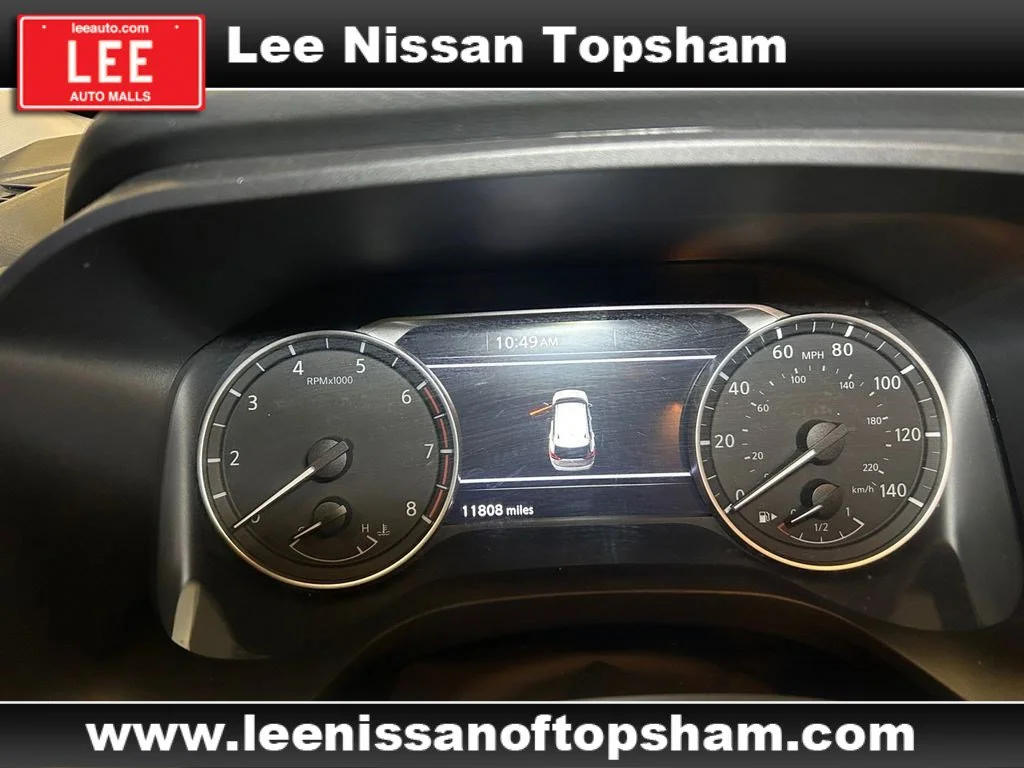 Used 2025 Super Black Nissan SV image 23