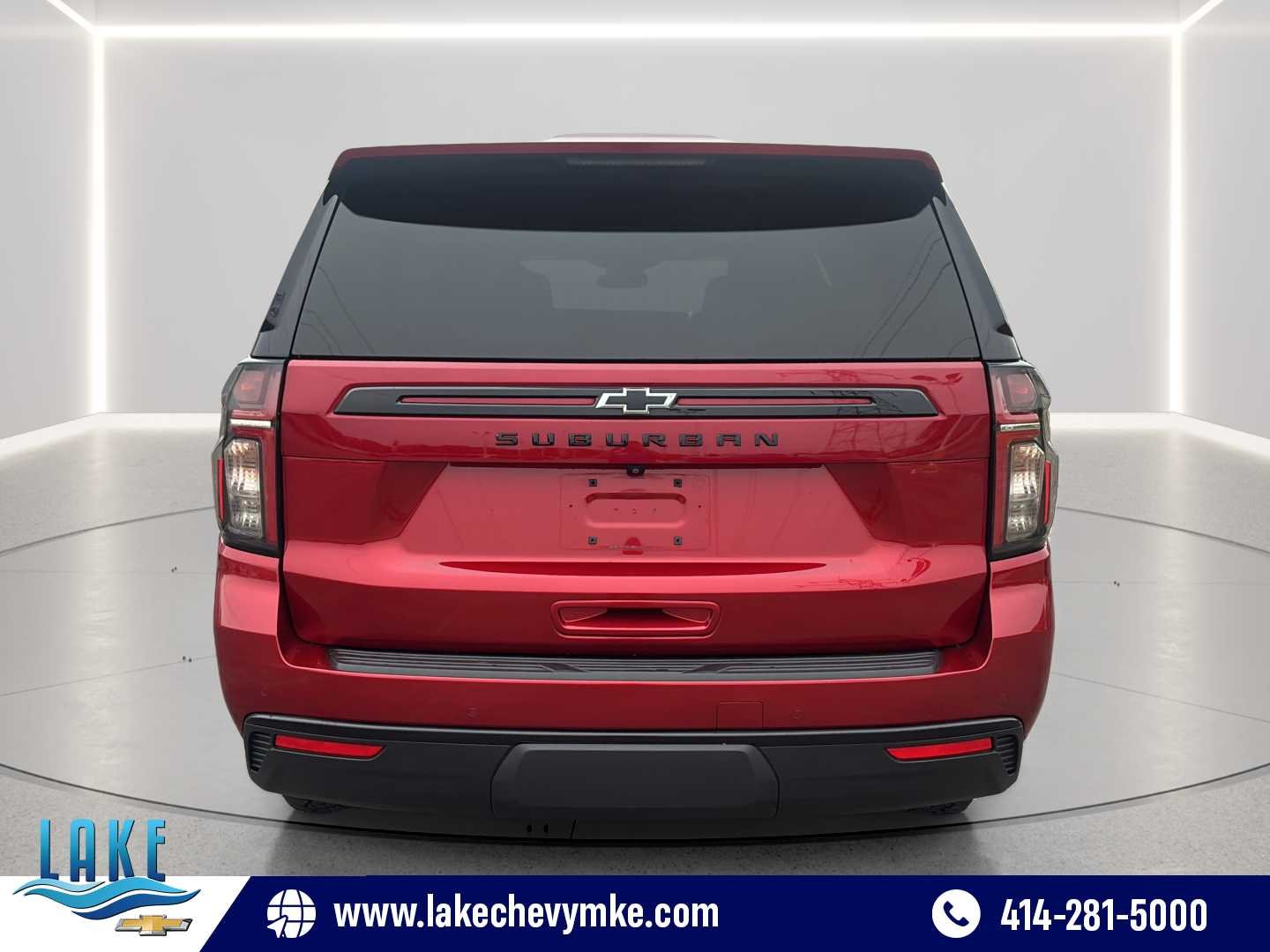 2024 Chevrolet Suburban Z71 - Photo 6