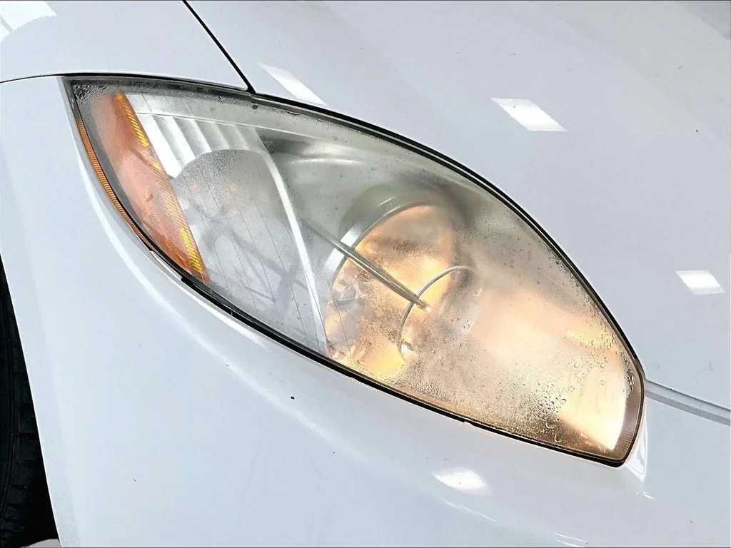 Used 2012 White Mitsubishi GS Sport image 30