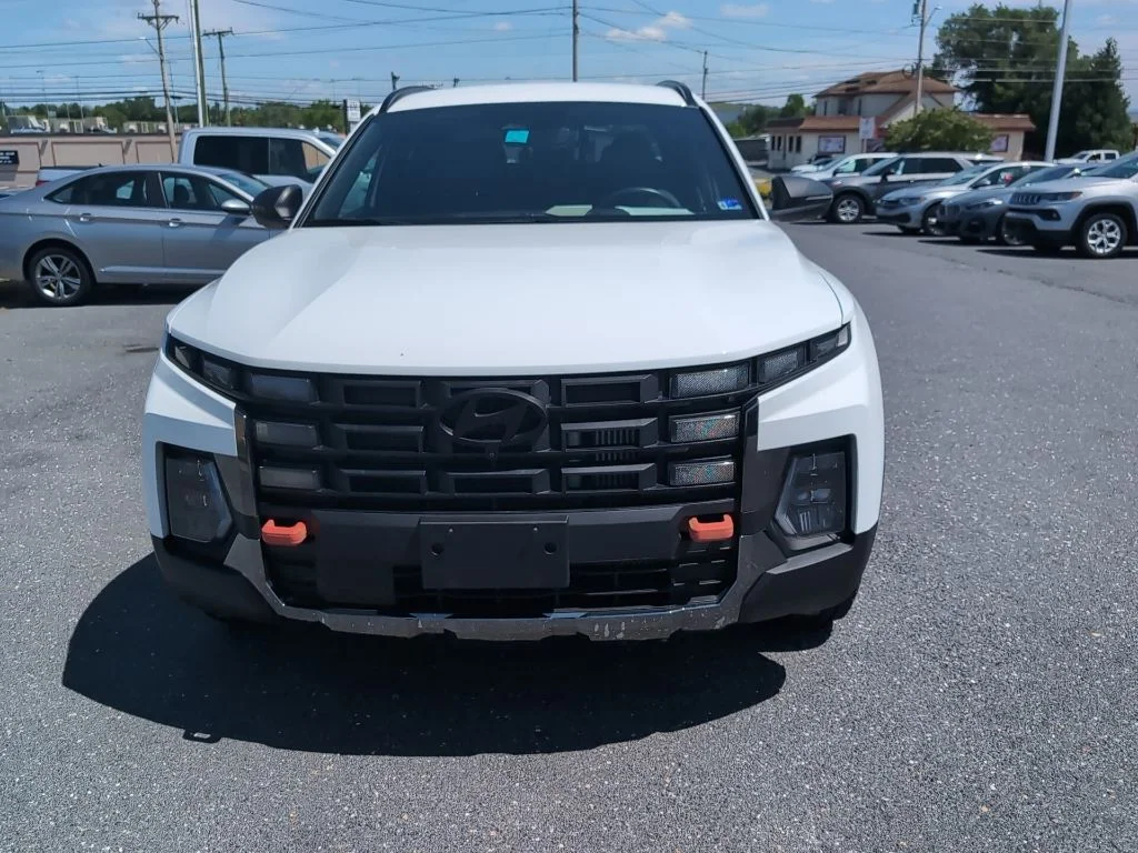 Certified Used 2025 White Hyundai XRT image 3
