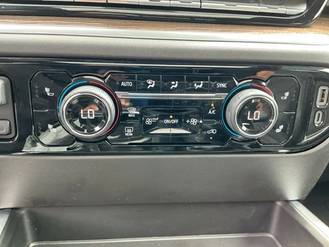 2023 Chevrolet Silverado 1500 RST - Photo 18