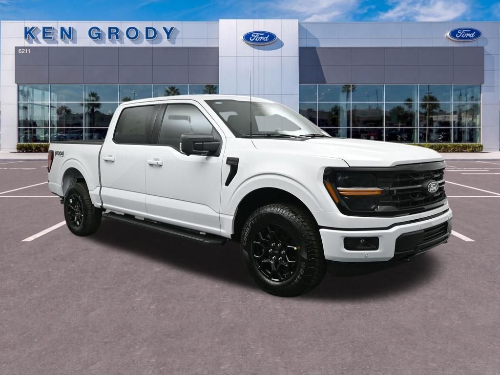 New 2026 Oxford White Ford XLT image 1
