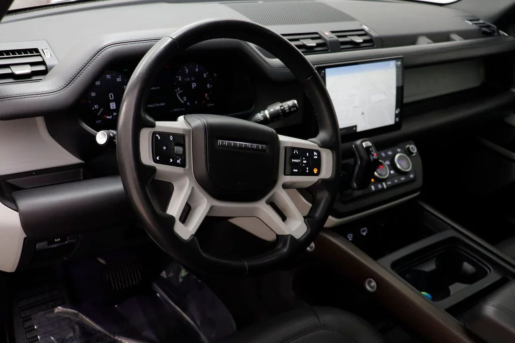 2023 Land Rover Defender First Edition - Photo 6