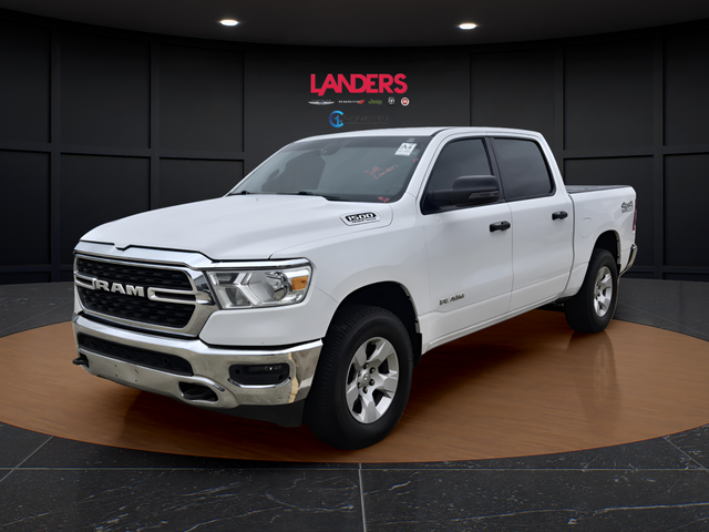 2023 RAM 1500 Big Horn/Lone Star 4x4 Crew Cab 5'7's photo