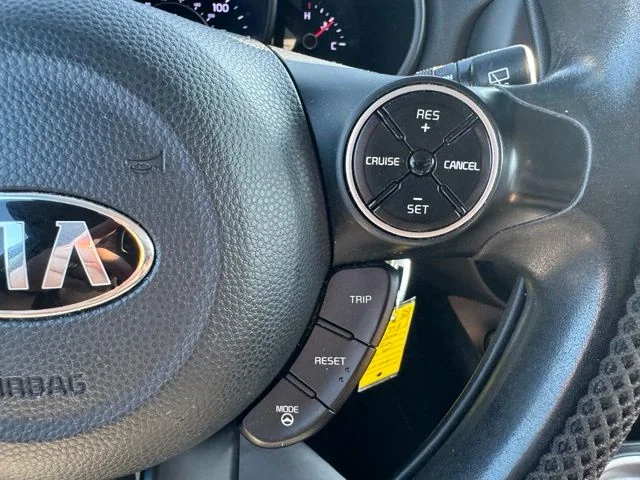 Used 2016 Gray Kia Plus image 20