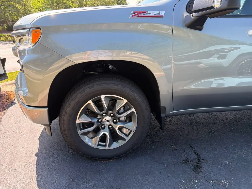 New 2026 Sterling Gray Metallic Chevrolet RST image 27