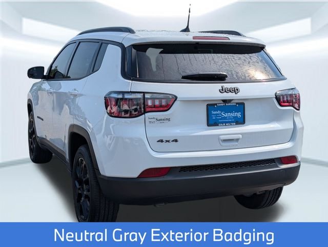 New 2026 Bright White Clearcoat Jeep Latitude image 3