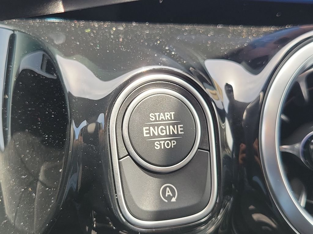 New 2026 Gray Mercedes-Benz GLA 250 image 31