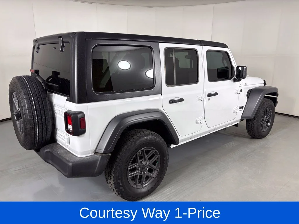 Used 2024 White Jeep Sport S image 11