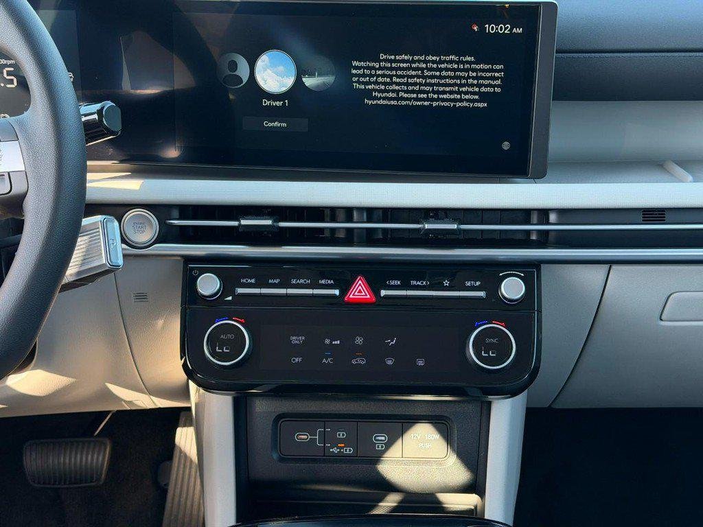 New 2026 Silver Hyundai Blue image 7