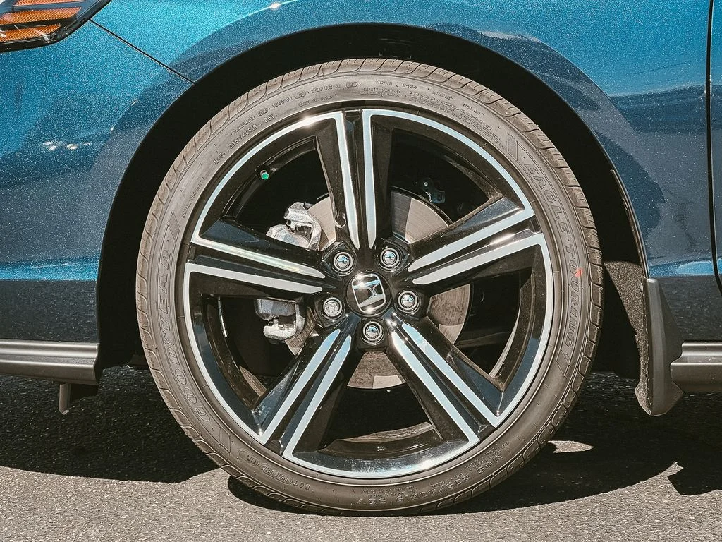 New 2026 Canyon River Blue Metallic Honda SE image 12