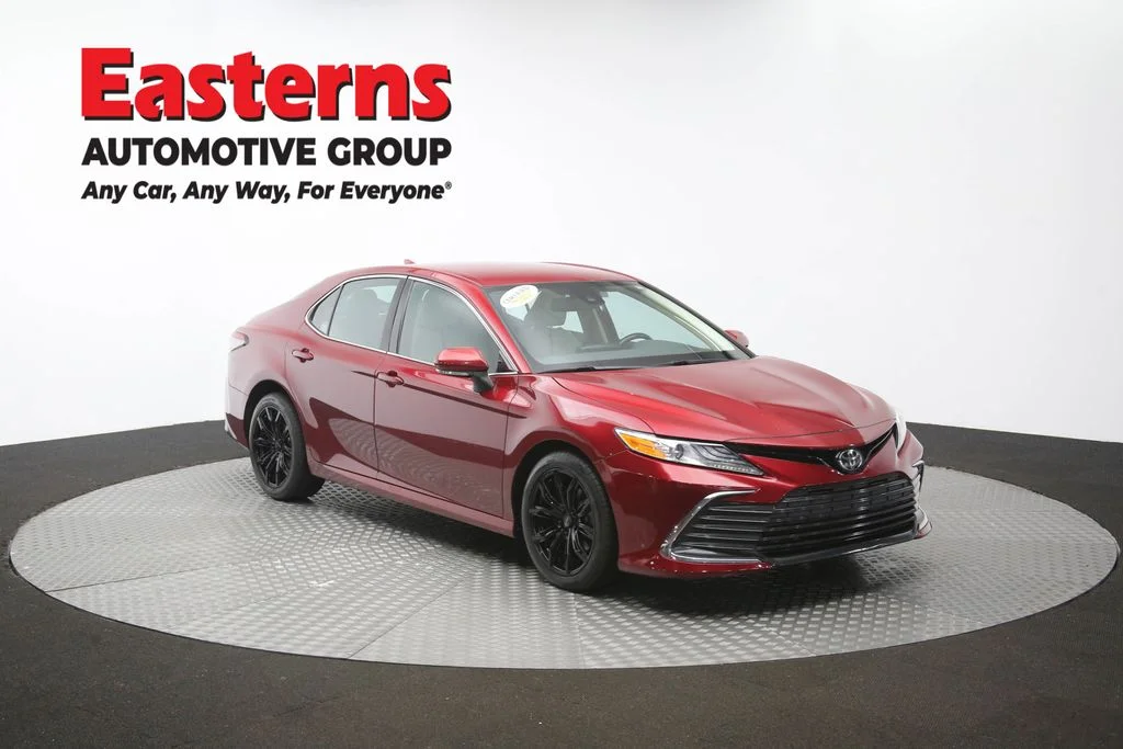 Used 2021 Red Toyota XLE image 49