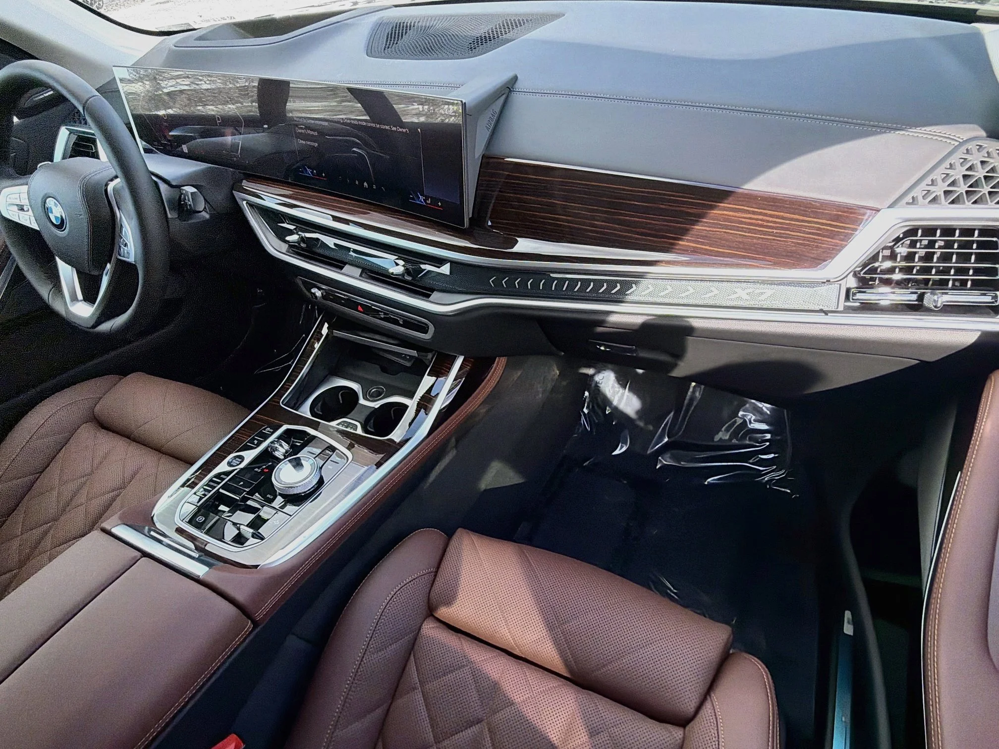 New 2027 Manhattan Green Metallic BMW xDrive40i image 15