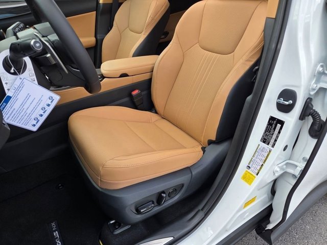 New 2026 Ultra White Lexus PREMIUM image 13