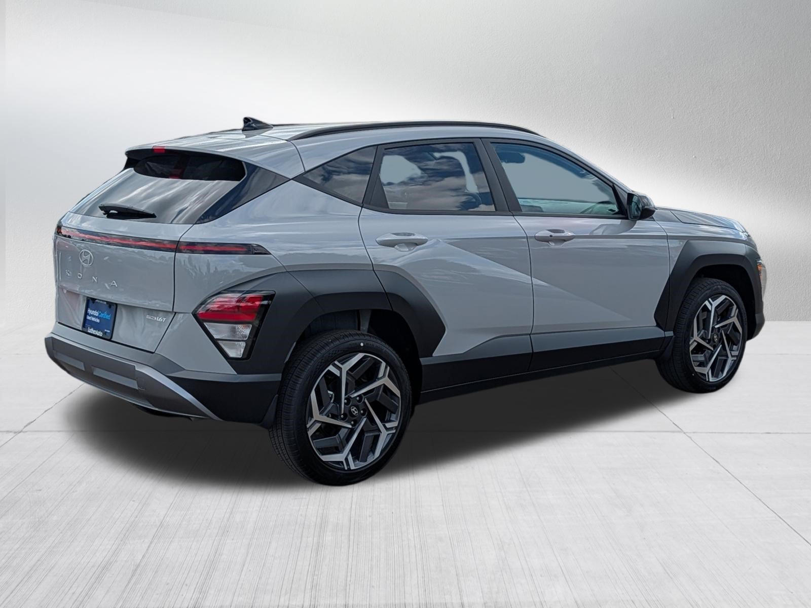 Certified Used 2026 Cyber Gray Metallic Hyundai SEL Premium image 7