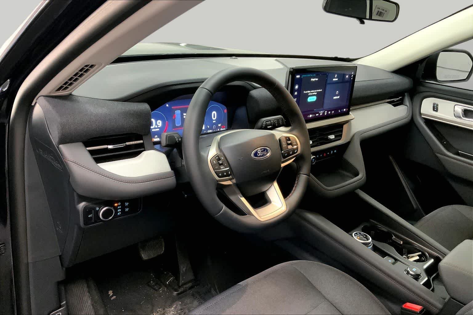 New 2026 Agate Black Metallic Ford Active image 7