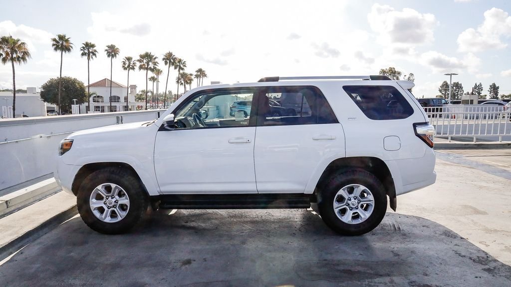 Used 2024 Ice Toyota SR5 image 14