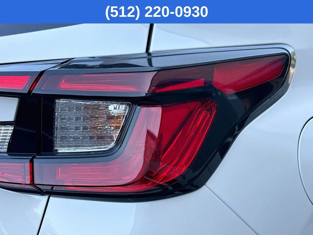 New 2026 White Subaru Premium image 32