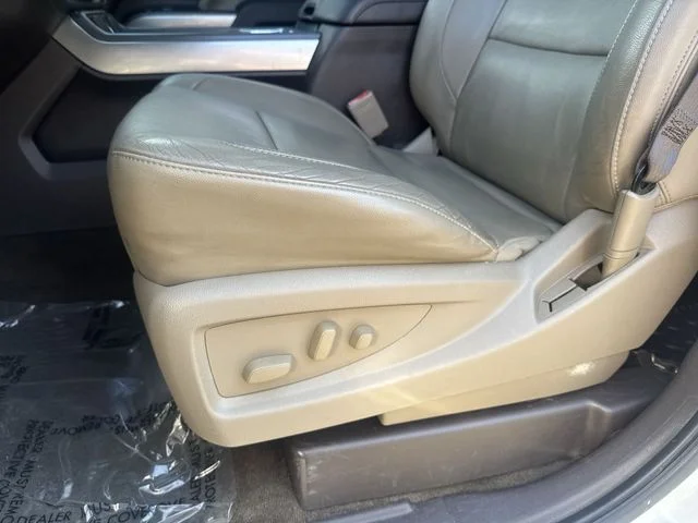 Used 2017 White Chevrolet LTZ image 31