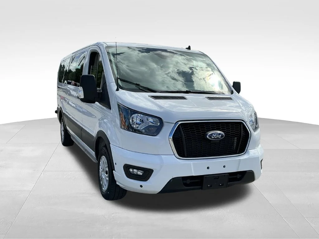 Used 2024 White Ford XLT image 9