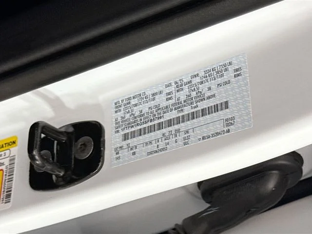 Used 2025 Oxford White Ford Raptor image 34