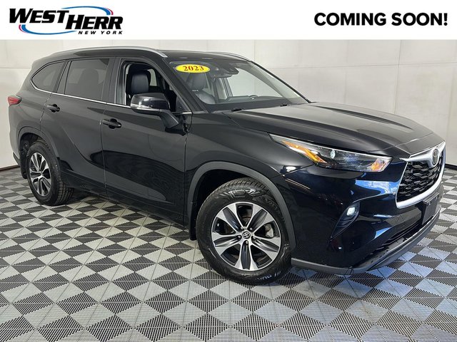 2023 Toyota Highlander XLE