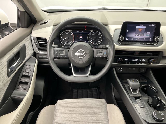 Used 2023 Pearl White Tricoat Nissan SV image 12