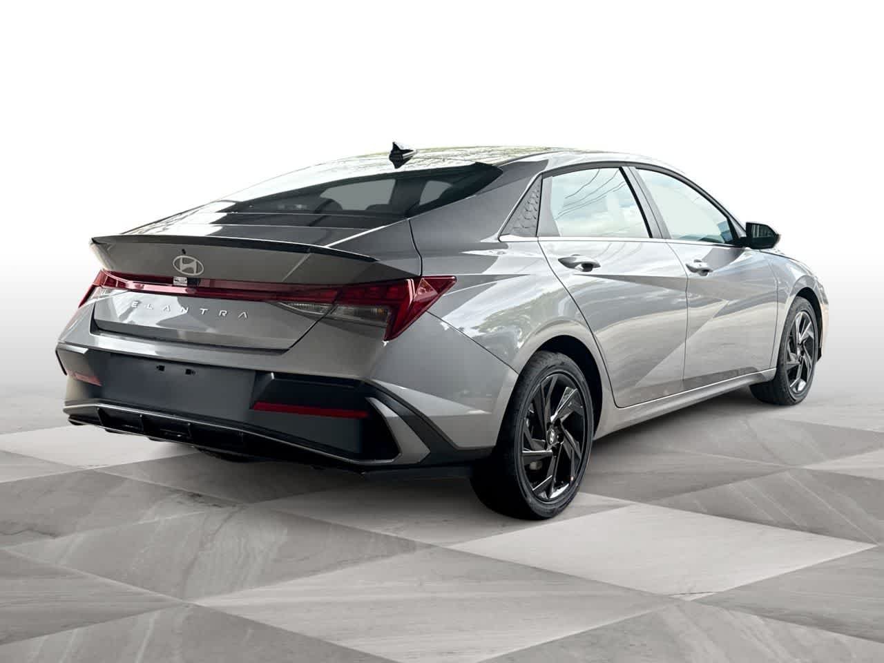 New 2026 Fluid Metal Hyundai SEL Sport Premium image 8