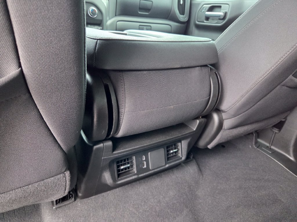 2024 Chevrolet Silverado 1500 Custom - Photo 8
