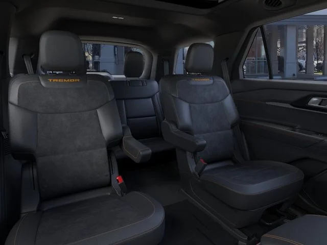 New 2026 Space White Metallic Ford Tremor image 11