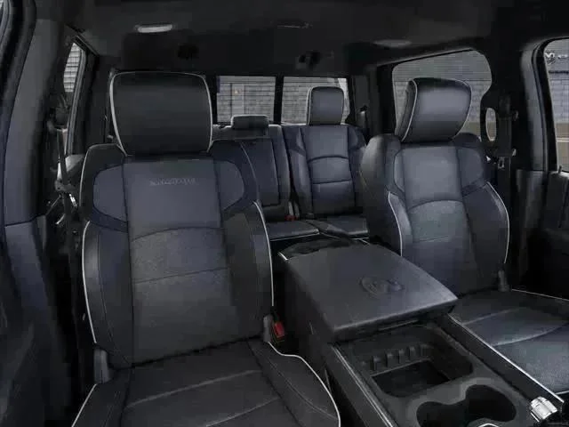 New 2027 Diamond Black Crystal Pearl-Coat Exterior Paint RAM Laramie image 21