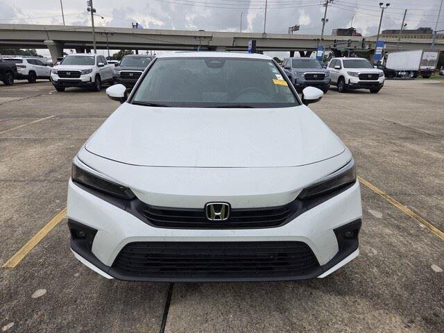 Used 2024 Platinum White Pearl Honda Touring image 7